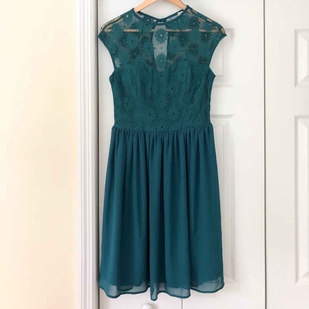 Green Knee Length Dress